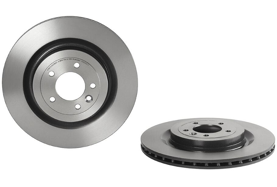 Land Rover Brakes Kit - Pads & Rotors Front and Rear (380mm/365mm) (Ceramic) LR079935 - Brembo 3054384KIT